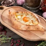Хачапури, пеновани, лобиани, кубдари: чем отличается грузинская выпечка